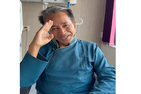 सोनम वांगचुक को अस्पताल से मिली छुट्टी, बोले- काफी बेहतर महसूस कर रहा हूं सोनम वांगचुक को अस्पताल से मिली छुट्टी, बोले- काफी बेहतर महसूस कर रहा हूं
