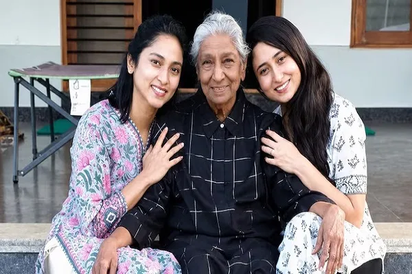 ‘मेरे आंसुओं से दादी के लिए मेरा प्यार मत आंकिए’, एस. जानकी की पोती अप्सरा का पोस्ट वायरल ‘मेरे आंसुओं से दादी के लिए मेरा प्यार मत आंकिए’, एस. जानकी की पोती अप्सरा का पोस्ट वायरल