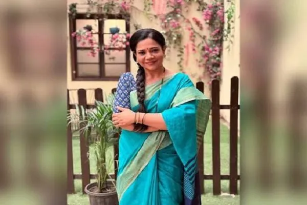 ‘उड़ने की आशा’ में राधिका विद्यासागर को रिप्लेस करेंगी सोनाली नाइक, बोलीं- अपनी तरह से निभाऊंगी रेणुका का किरदार ‘उड़ने की आशा’ में राधिका विद्यासागर को रिप्लेस करेंगी सोनाली नाइक, बोलीं- अपनी तरह से निभाऊंगी रेणुका का किरदार