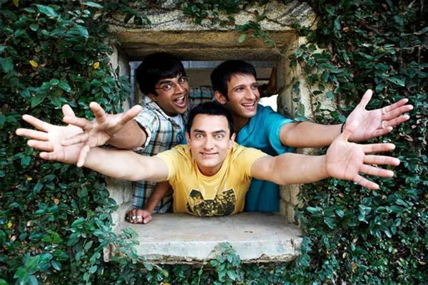 क्या सोनम वांगचुक थे ‘3 Idiots’ के असली ‘रेंचो’? आमिर खान ने ‘चतुर’ को गलत ठहराते हुए खोल दिया 15 साल पुराना राज क्या सोनम वांगचुक थे ‘3 Idiots’ के असली ‘रेंचो’? आमिर खान ने ‘चतुर’ को गलत ठहराते हुए खोल दिया 15 साल पुराना राज