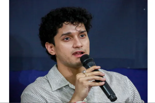 प्रदर्शनकारियों की गिरफ्तारी पर सीजेपी की केंद्र को चेतावनी, कहा-आवश्यक कदम उठाने पर विचार करेंगे प्रदर्शनकारियों की गिरफ्तारी पर सीजेपी की केंद्र को चेतावनी, कहा-आवश्यक कदम उठाने पर विचार करेंगे