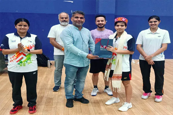 युवा शक्ति की प्रतीक है चैंपियन बेटी मानसी : नरेन्द्र अत्री युवा शक्ति की प्रतीक है चैंपियन बेटी मानसी : नरेन्द्र अत्री