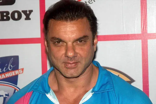 सोहेल खान ने बचपन में हुए यौन शोषण का किया खुलासा, सेट पर रो पड़े लोग सोहेल खान ने बचपन में हुए यौन शोषण का किया खुलासा, सेट पर रो पड़े लोग