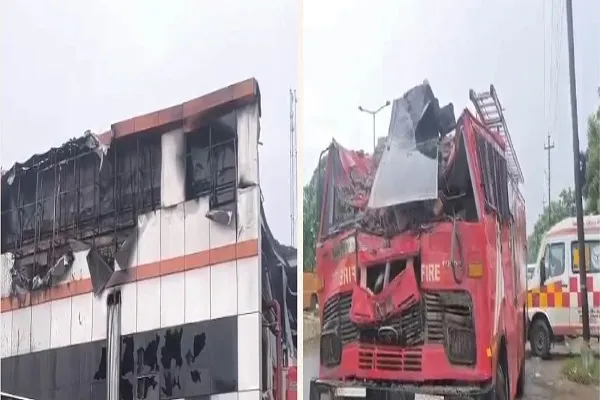 नोएडा में इलेक्ट्रॉनिक चिप बनाने वाली कंपनी में लगी आग, दीवार गिरने से 2 फायर कर्मियों की मौत; 3 घायल नोएडा में इलेक्ट्रॉनिक चिप बनाने वाली कंपनी में लगी आग, दीवार गिरने से 2 फायर कर्मियों की मौत; 3 घायल