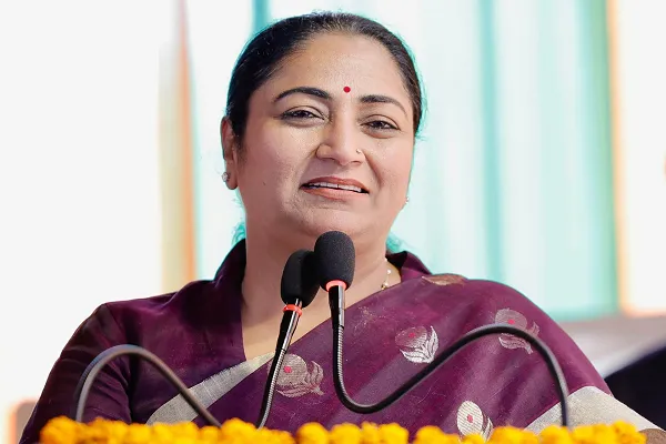 दिल्ली में निजी विश्वविद्यालयों की स्थापना संबंधी प्रारूप विधेयक को मंजूरी, राजधानी बनेगी ग्लोबल एजुकेशन हब दिल्ली में निजी विश्वविद्यालयों की स्थापना संबंधी प्रारूप विधेयक को मंजूरी, राजधानी बनेगी ग्लोबल एजुकेशन हब