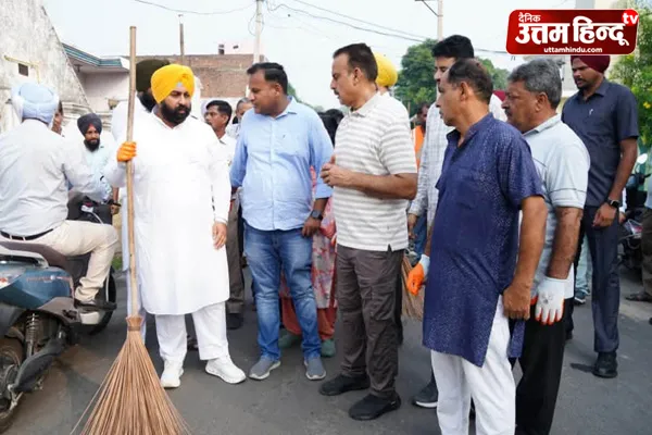 ‘मिशन क्लीन पंजाब’: भगवंत मान सरकार द्वारा राज्य-स्तरीय सफ़ाई अभियान की शुरूआत, मंत्रियों, विधायकों, मेयरों और पार्षदों ने राज्यभर में संभाली कमान