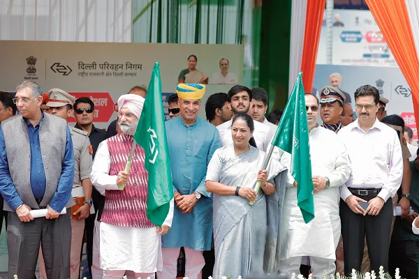 200 नई ईवी बसों के साथ दिल्ली की हरित परिवहन व्यवस्था को मिली नई रफ्तार, डीटीसी की ईवी बसों का बेड़ा पहुंचा 5000 के पार