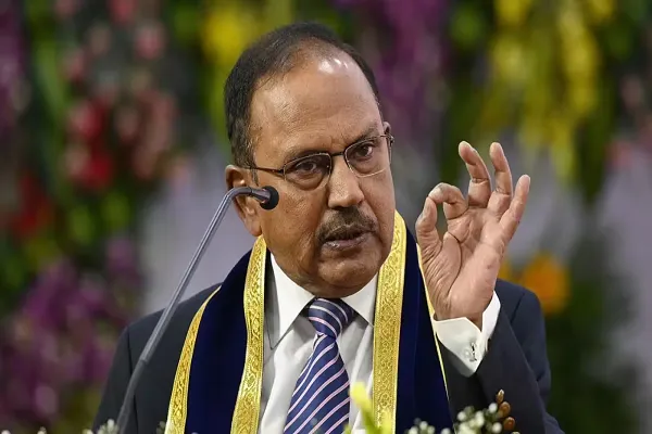 ‘देशहित के बारे में सोचें युवा, आजादी का मतलब मनमर्जी नहीं’, अजित डोभाल का Gen-Z को मैसेज ‘देशहित के बारे में सोचें युवा, आजादी का मतलब मनमर्जी नहीं’, अजित डोभाल का Gen-Z को मैसेज
