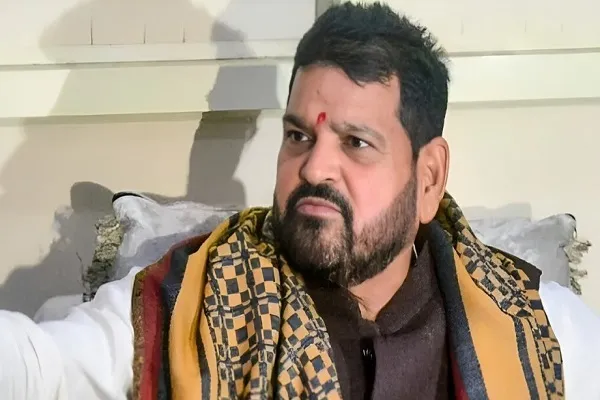महिला पहलवान यौन उत्पीड़न मामला : बृजभूषण शरण सिंह और विनोद तोमर बरी, राउज एवेन्यू कोर्ट का बड़ा फैसला महिला पहलवान यौन उत्पीड़न मामला : बृजभूषण शरण सिंह और विनोद तोमर बरी, राउज एवेन्यू कोर्ट का बड़ा फैसला