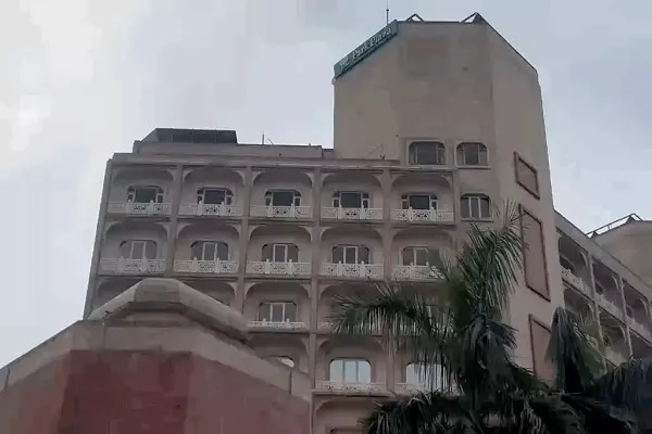 लुधियाना के फाइव स्टार होटल ‘पार्क प्लाजा’ में रेड, बैंक की टीमें और पुलिस बल मौके पर; पूर्व विधायक होटल के मालिक