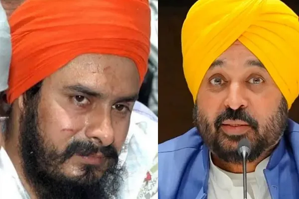 बेअंत हत्याकांड के दोषी जगतार सिंह हवारा ने 1 दिन की पैरोल लेने से किया मना, CM भगवंत मान ने राज्यपाल से की मुलाकात बेअंत हत्याकांड के दोषी जगतार सिंह हवारा ने 1 दिन की पैरोल लेने से किया मना, CM भगवंत मान ने राज्यपाल से की मुलाकात