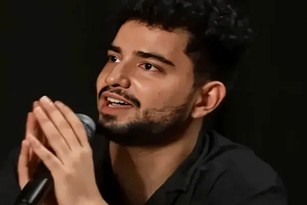 फिर विवादों में समय रैना का शो, बिहारी और कश्मीरी पंडितों का मजाक उड़ाने का आरोप फिर विवादों में समय रैना का शो, बिहारी और कश्मीरी पंडितों का मजाक उड़ाने का आरोप