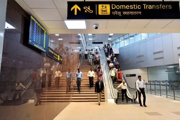 ​दिल्ली एयरपोर्ट पर कस्टम का बड़ा एक्शन, टोरंटो से आई महिला के पास से 2.18 करोड़ का सोना जब्त