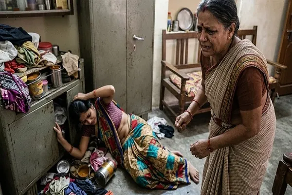 राखी के ताने से भड़की जेठानी, 22 साल की देवरानी को चाकू से गोदा; टैंक में फेंकी लाश राखी के ताने से भड़की जेठानी, 22 साल की देवरानी को चाकू से गोदा; टैंक में फेंकी लाश