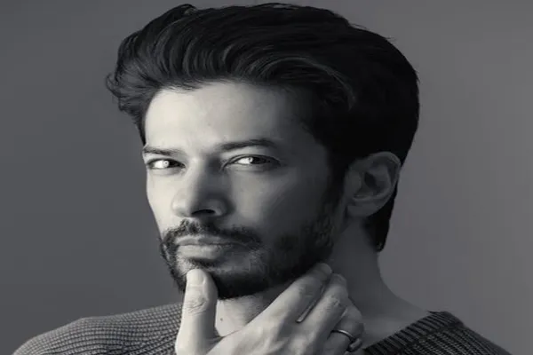 नाना पाटेकर ने दिया था आत्मविश्वास, उनके हौसले से निखरी मेरी एक्टिंग: मुजम्मिल इब्राहिम नाना पाटेकर ने दिया था आत्मविश्वास, उनके हौसले से निखरी मेरी एक्टिंग: मुजम्मिल इब्राहिम