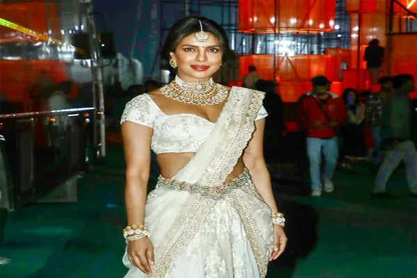 ‘4 महीने तक घर में ऐसा ही माहौल रहेगा…’ फुटबॉल क्रेज पर प्रियंका चोपड़ा का मजेदार पोस्ट ‘4 महीने तक घर में ऐसा ही माहौल रहेगा…’ फुटबॉल क्रेज पर प्रियंका चोपड़ा का मजेदार पोस्ट
